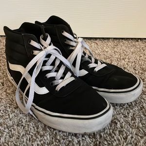 black hightop vans